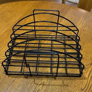 Black metal rib rack